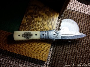 Jason R. Webb's Scrimshaw on a camelbone handled Damascus blade